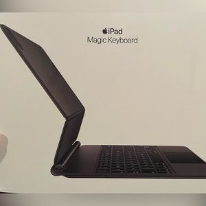 iPad Magic Keyboard 10.9”